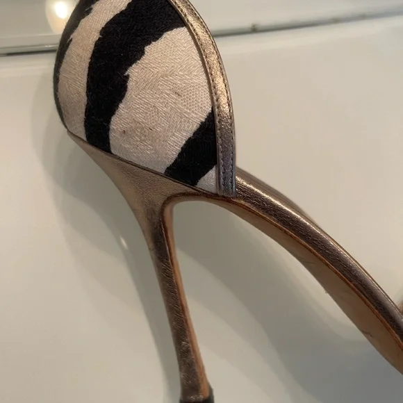 Zebra print Manolo Blahnik heels - Picture 16 of 16